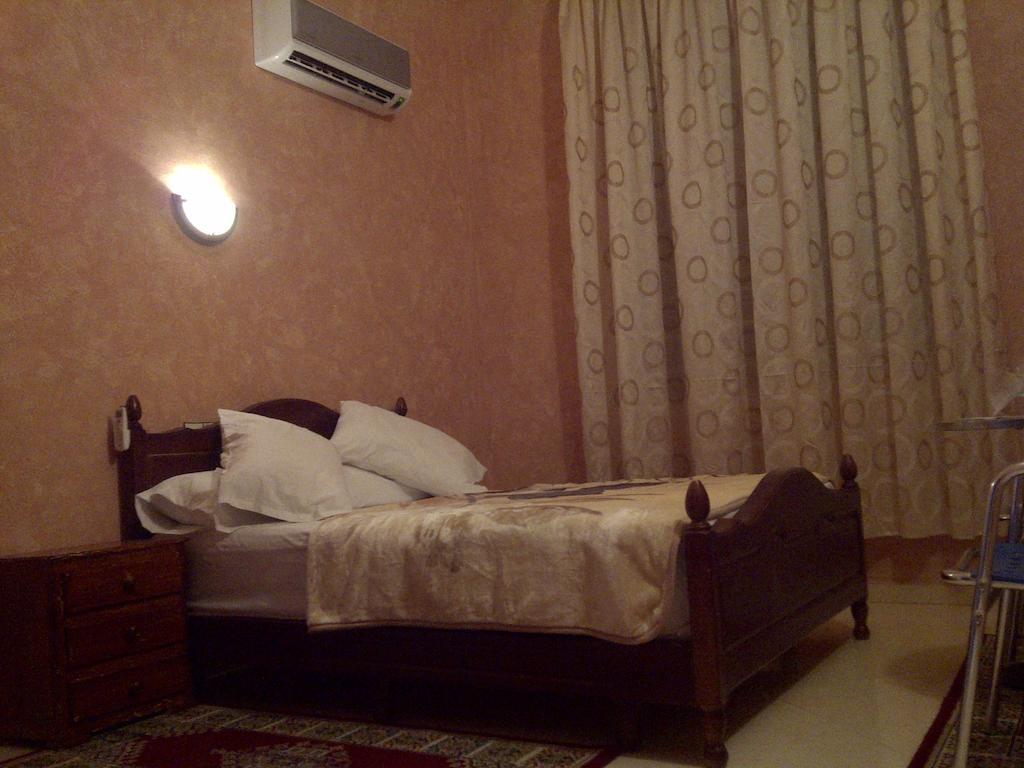 Hotel Espace Tifawine Tafraout Room photo